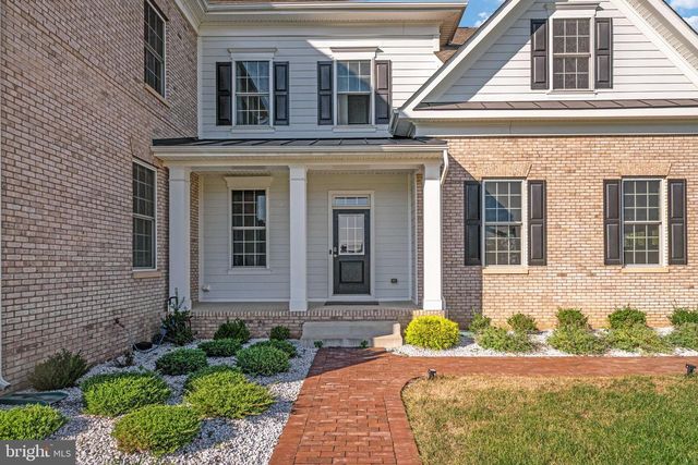 26593 MORGANS CROSSING PL, Centreville, VA 20120