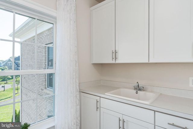 26593 MORGANS CROSSING PL, Centreville, VA 20120
