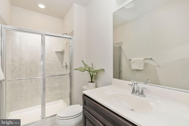 26593 MORGANS CROSSING PL, Centreville, VA 20120