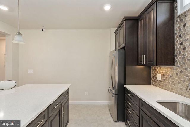 26593 MORGANS CROSSING PL, Centreville, VA 20120