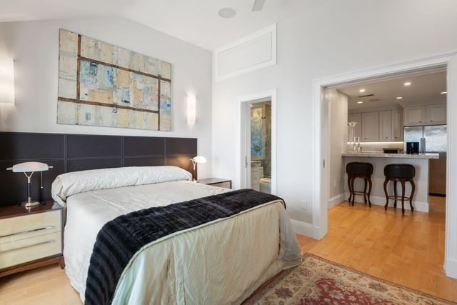 90 Glades Rd 302, Scituate, MA 02066