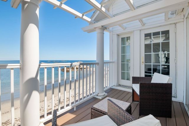 90 Glades Rd 302, Scituate, MA 02066