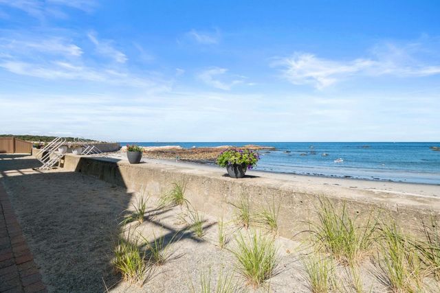 90 Glades Rd 302, Scituate, MA 02066