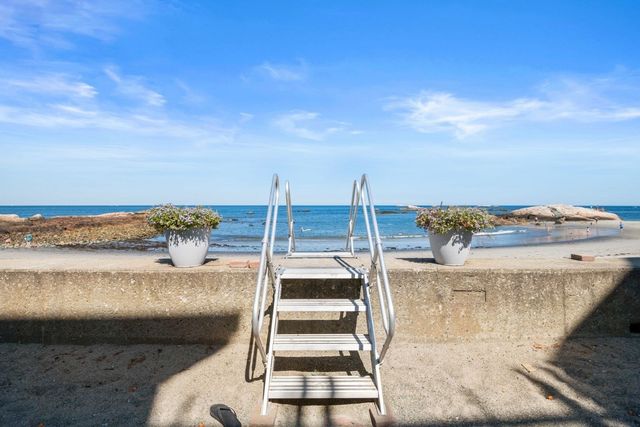90 Glades Rd 302, Scituate, MA 02066