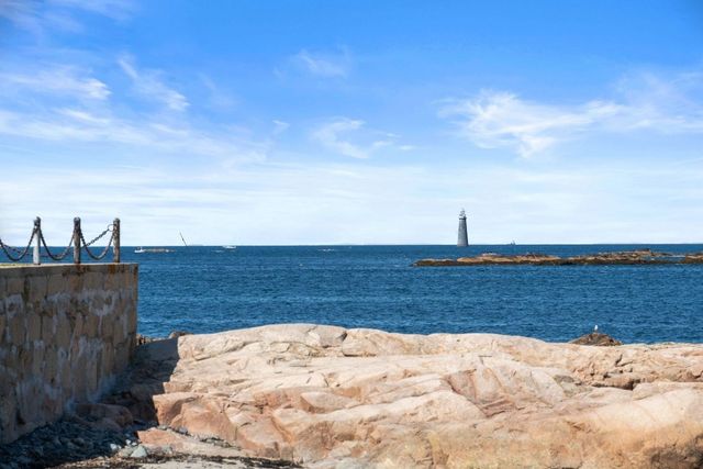 90 Glades Rd 302, Scituate, MA 02066