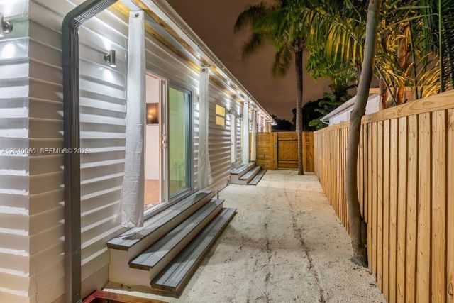 1232 NE 16th Terrace, Fort Lauderdale, FL 33304