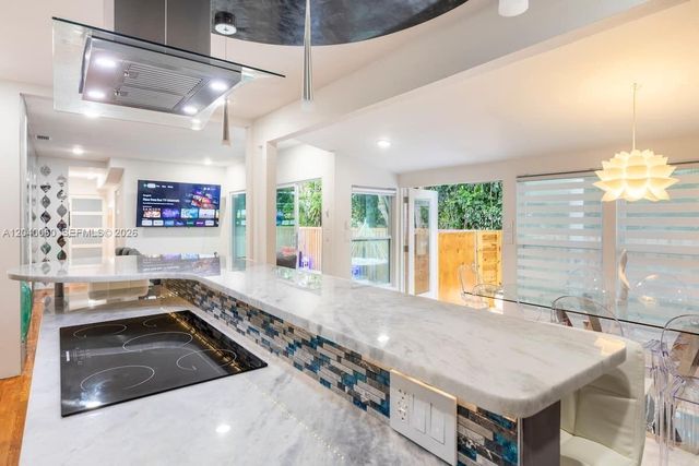 1232 NE 16th Terrace, Fort Lauderdale, FL 33304
