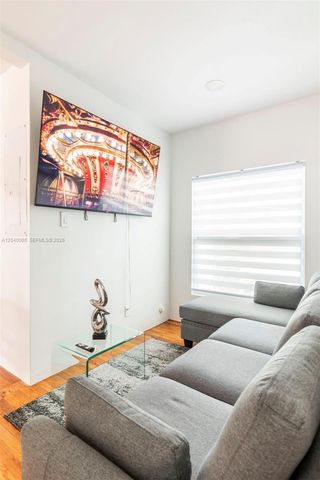 1232 NE 16th Terrace, Fort Lauderdale, FL 33304