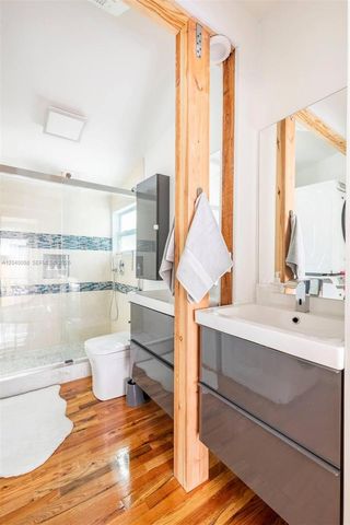 1232 NE 16th Terrace, Fort Lauderdale, FL 33304