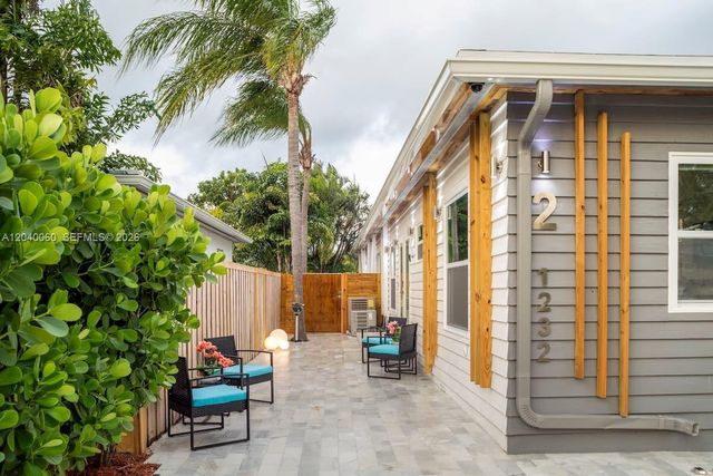 1232 NE 16th Terrace, Fort Lauderdale, FL 33304