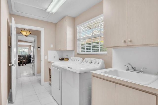 1531 NW Amherst Dr Apt B, Port St Lucie, FL 34986