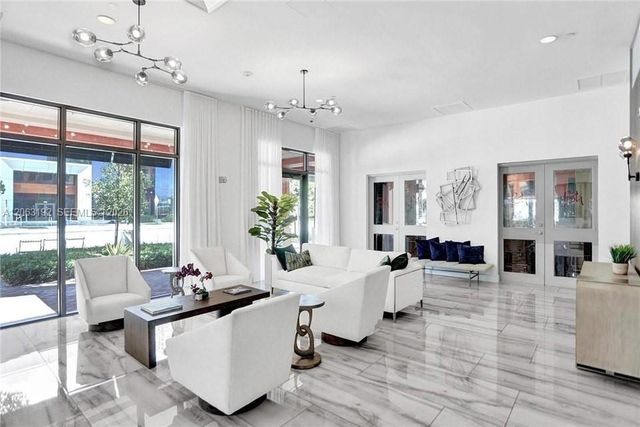 110 N Federal Highway 1118, Fort Lauderdale, FL 33301