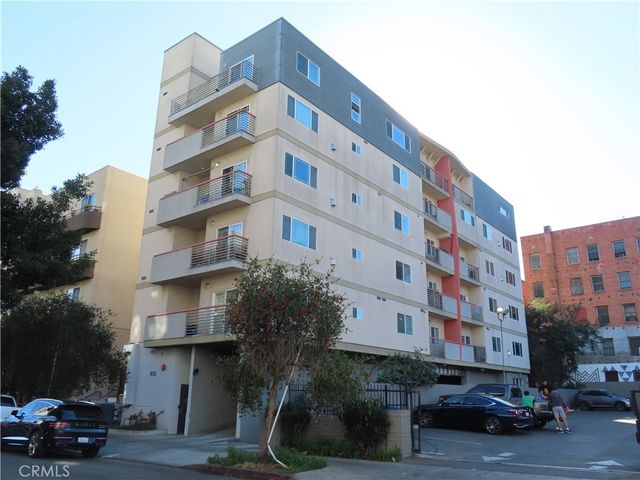 815 S Harvard 302, Los Angeles, CA 90005