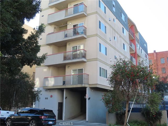 815 S Harvard 302, Los Angeles, CA 90005