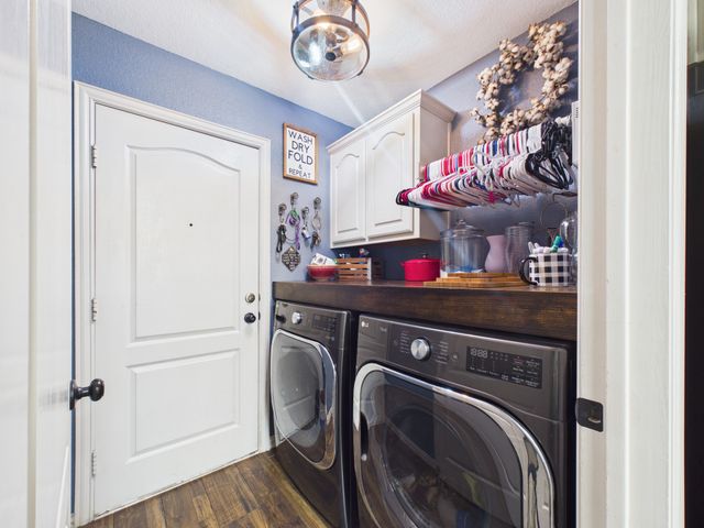 6202 Bentwood Drive, Midlothian, TX 76065