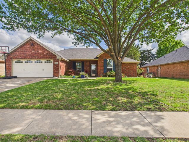 6202 Bentwood Drive, Midlothian, TX 76065