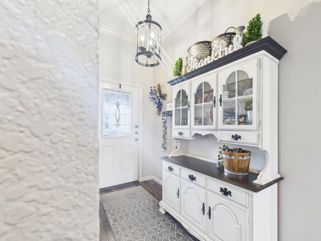 6202 Bentwood Drive, Midlothian, TX 76065