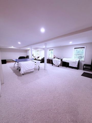195 Grove Street 201, Cambridge, MA 02138