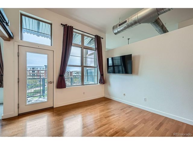 7700 E 29th Ave 404, Denver, CO 80238