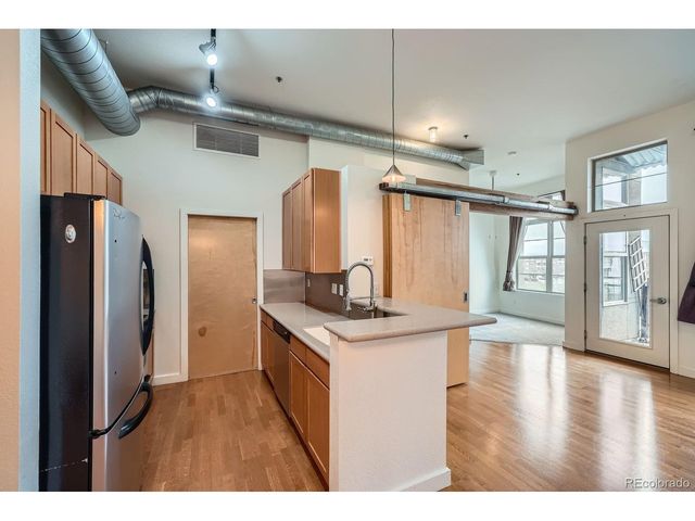 7700 E 29th Ave 404, Denver, CO 80238