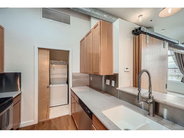 7700 E 29th Ave 404, Denver, CO 80238