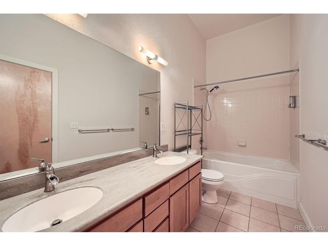 7700 E 29th Ave 404, Denver, CO 80238