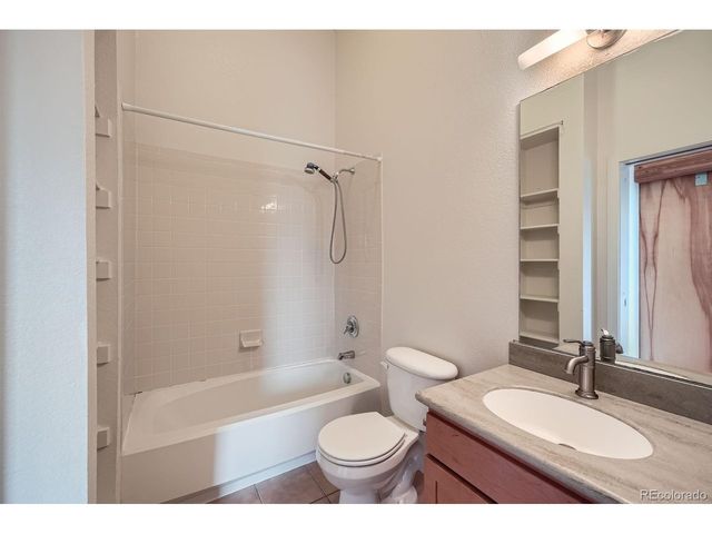 7700 E 29th Ave 404, Denver, CO 80238