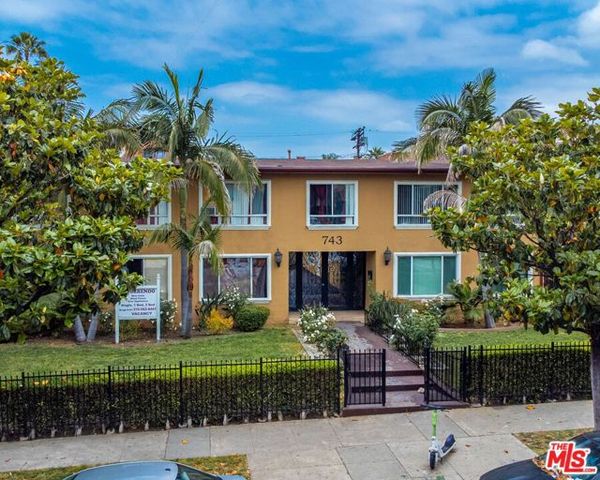 743 S Berendo Street, Los Angeles, CA 90005