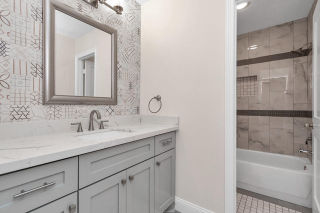 3523 Colleen Woods Circle, Houston, TX 77080