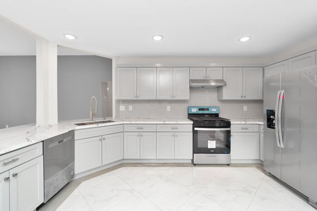 3523 Colleen Woods Circle, Houston, TX 77080