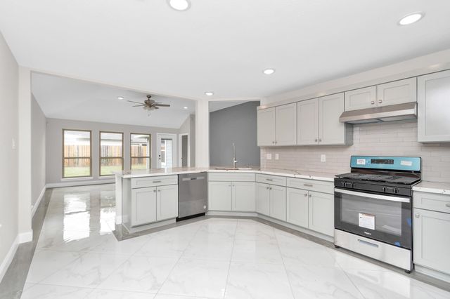 3523 Colleen Woods Circle, Houston, TX 77080