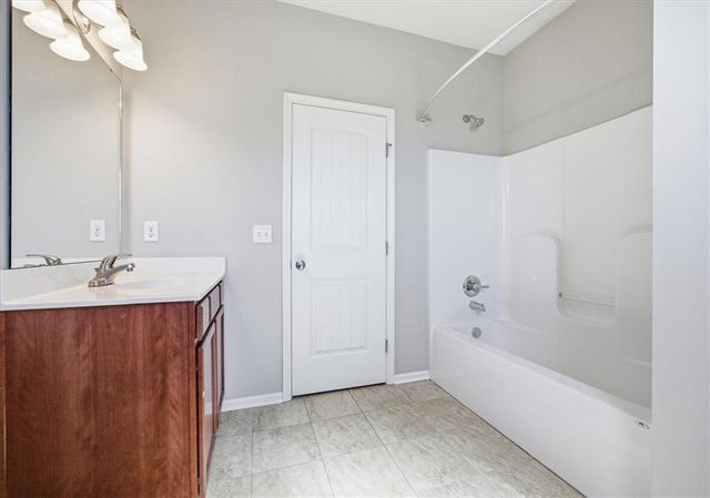 26191 W 141st Terrace, Olathe, KS 66061