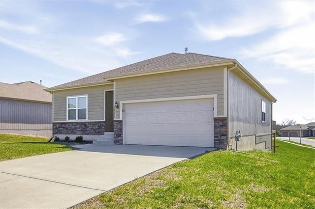 26191 W 141st Terrace, Olathe, KS 66061