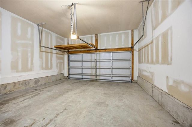 26191 W 141st Terrace, Olathe, KS 66061