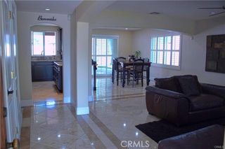 7719 Shoup, West Hills (los Angeles), CA 91304