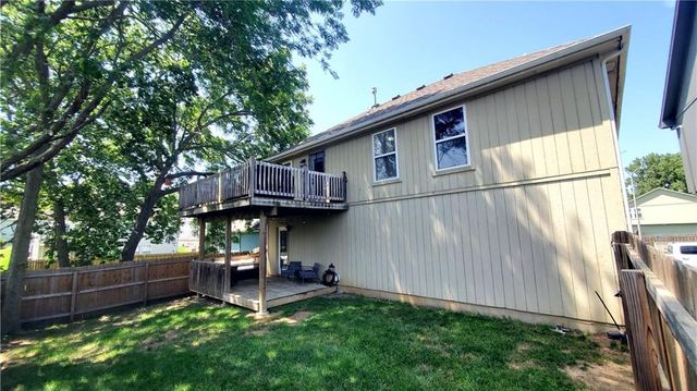 745 E 124TH Street, Kansas City, MO 64146