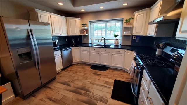 745 E 124TH Street, Kansas City, MO 64146