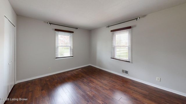 3131 Bushmill Park, Louisville, KY 40241