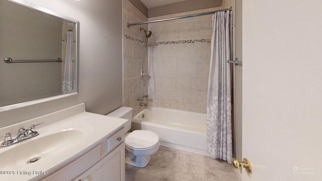 3131 Bushmill Park, Louisville, KY 40241