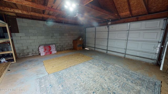 3131 Bushmill Park, Louisville, KY 40241