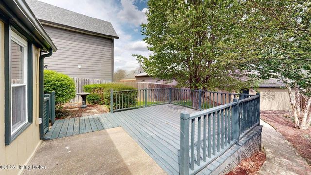 3131 Bushmill Park, Louisville, KY 40241