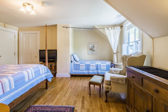 19 Huntington Place, Rochester, VT 05767