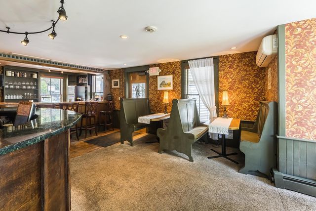 19 Huntington Place, Rochester, VT 05767