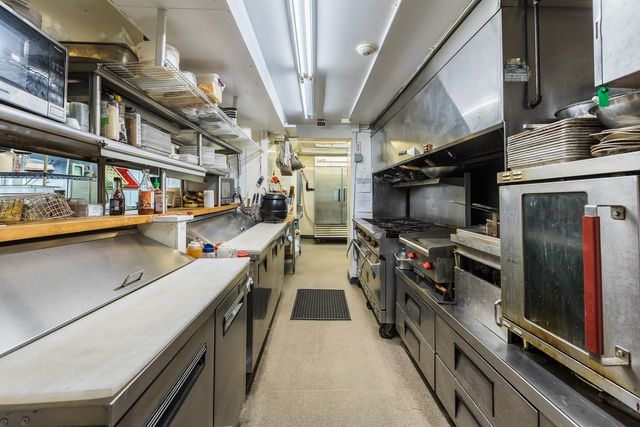 19 Huntington Place, Rochester, VT 05767