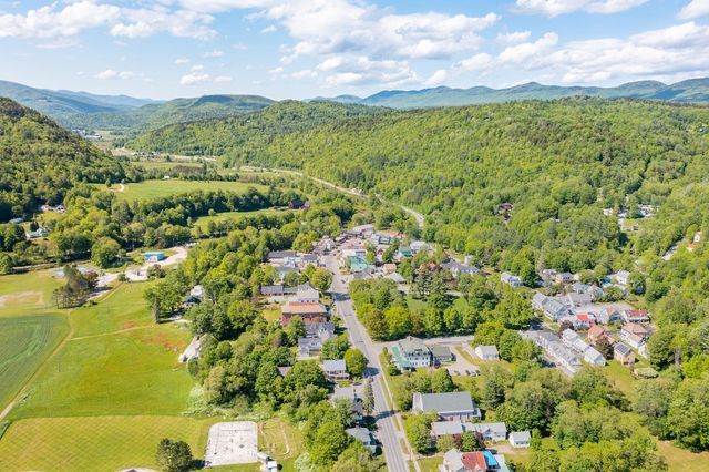 19 Huntington Place, Rochester, VT 05767