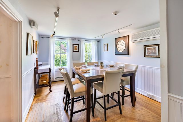 19 Huntington Place, Rochester, VT 05767