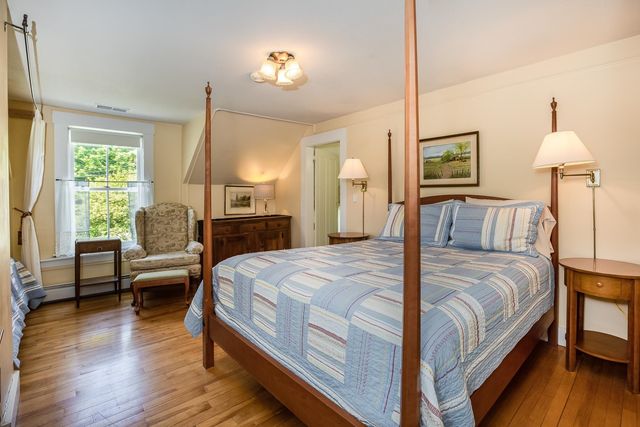 19 Huntington Place, Rochester, VT 05767