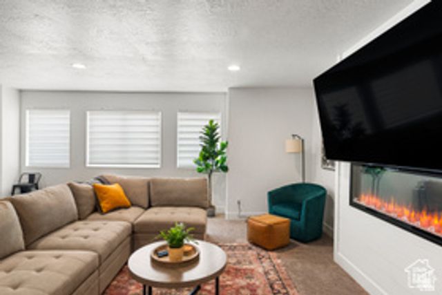 537 N BLUE ST, Garden City, UT 84028