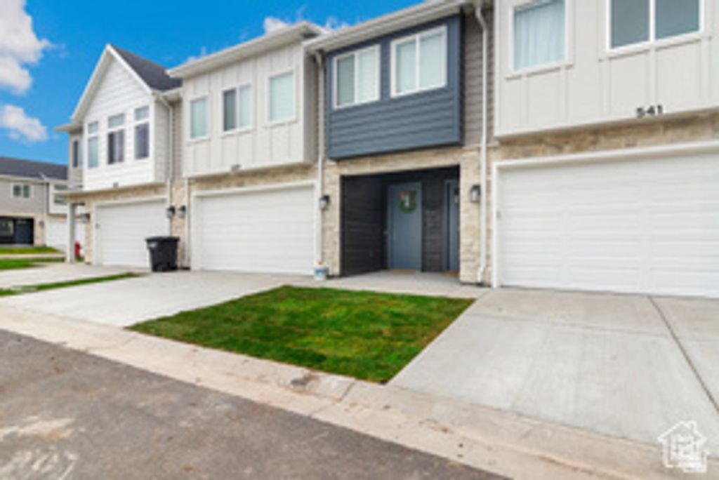 537 N BLUE ST, Garden City, UT 84028