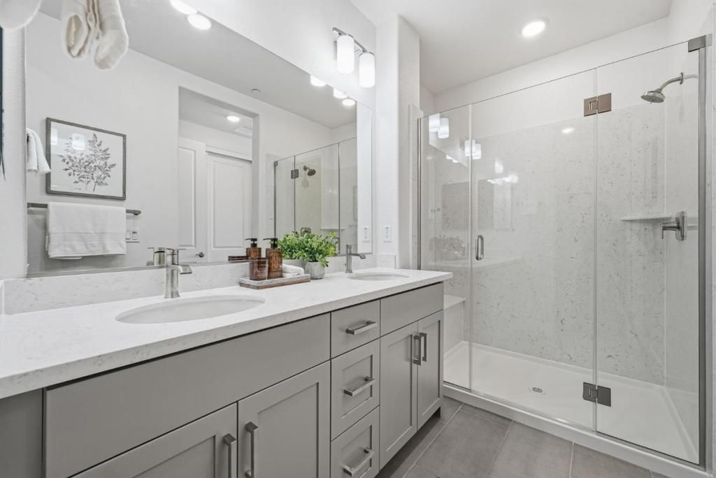 Image 19 of property listing at 323 Alviso Terrace, Sunnyvale, CA 94085